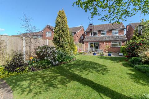 4 bedroom detached house for sale, Ramsey Drive, Arnold, Nottingham