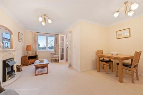 1 bedroom retirement property for sale, Connaught Court, Windsor