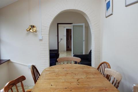 6 bedroom house to rent - Quay Hill, Penryn