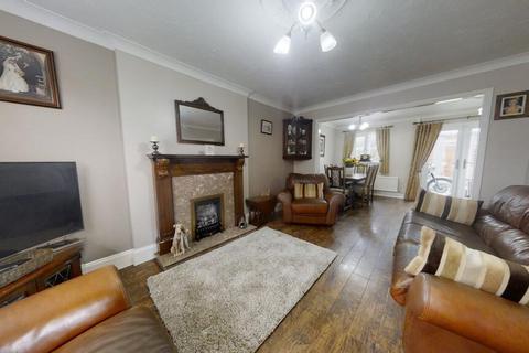 3 bedroom detached house for sale, Andersleigh Drive, Coseley