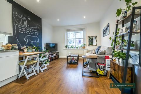 2 bedroom flat to rent, Chichester Road, Kilburn Park