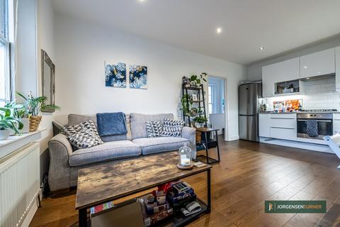 2 bedroom flat to rent, Chichester Road, Kilburn Park