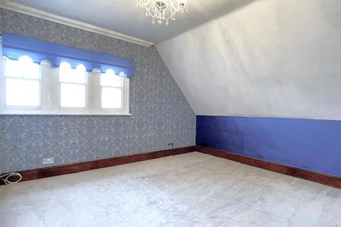 Flat 3, 45 Shortlands Road, Bromley, BR2 0JJ