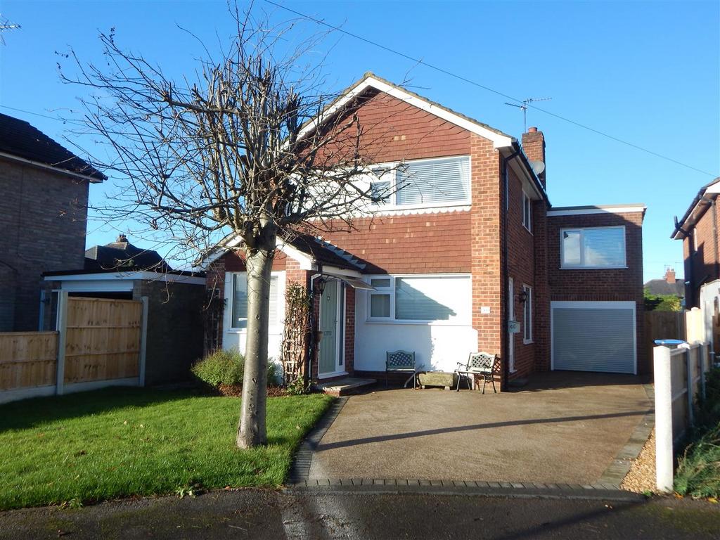 Highfield Road, Ripon 4 bed detached house to rent £1,500 pcm (£346 pw)