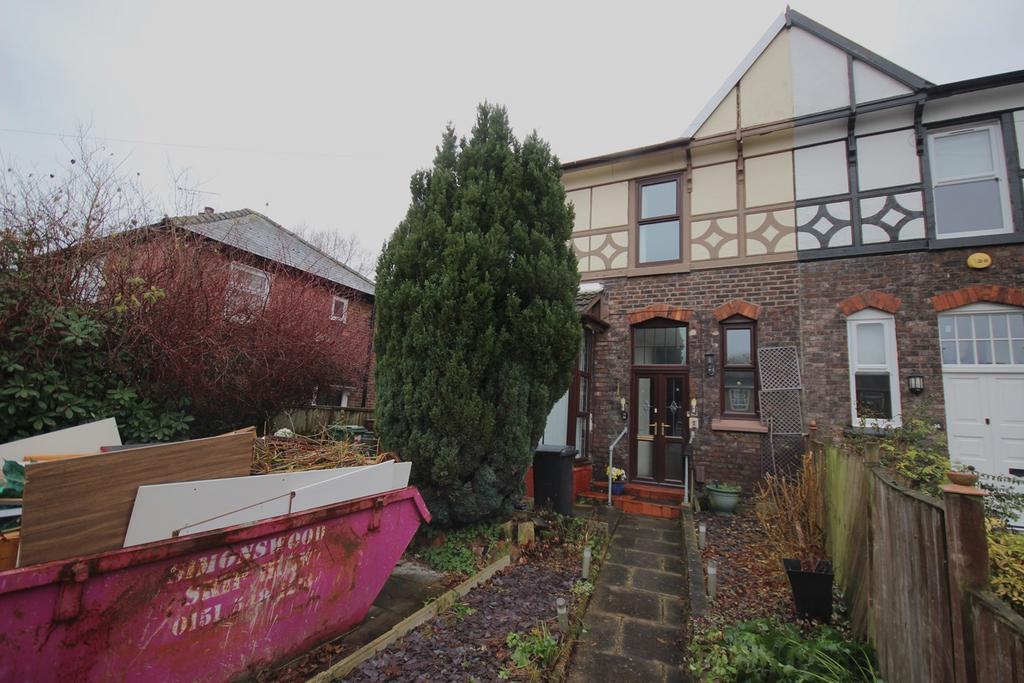 Alder Avenue, Widnes, WA8 4 bed semidetached house for sale £235,000