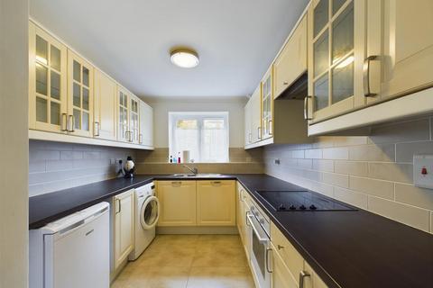 2 bedroom flat for sale - The Forresters, Pinner HA5