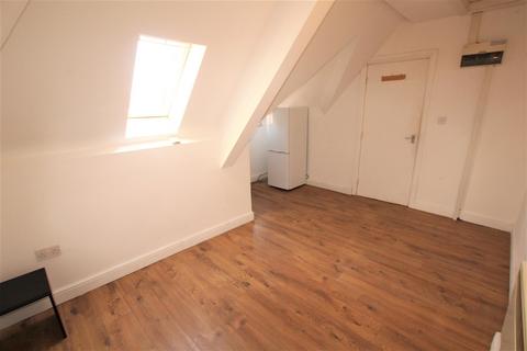 2 bedroom duplex to rent - Clarendon Park Road, Leicester, LE2