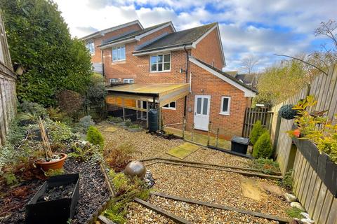 86 Hill Hay Close, Fowey, PL23 1EN