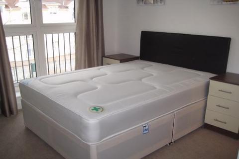 2 bedroom apartment to rent - Potters Mews, Greenway Road, Rumney, Cardiff CF3