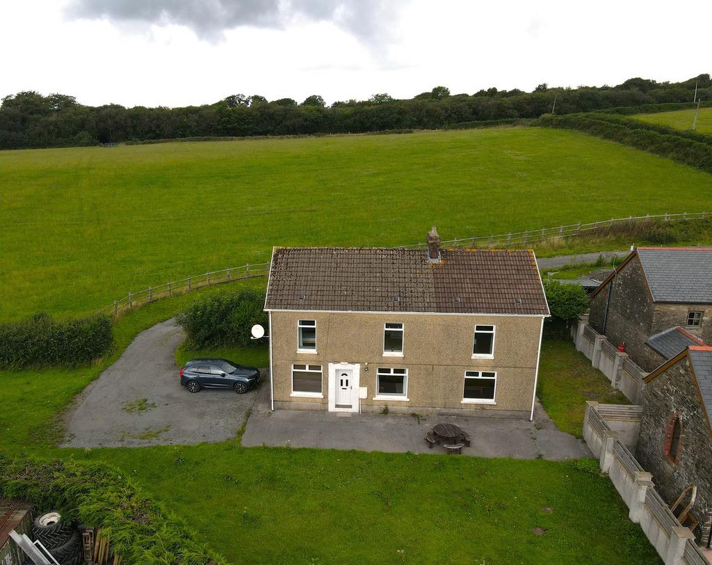 Llannon, Llanelli, SA14 4 bed detached house for sale £395,000