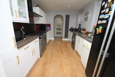 21 Harrogate Road, Bradford, BD2 3DY