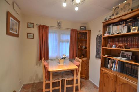 1 bedroom mobile home for sale - Grange Estate, Fleet GU52