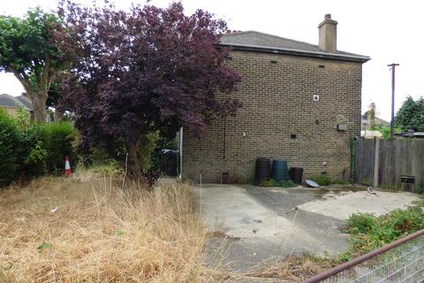 97 Ames Road, Swanscombe, DA10 0JF