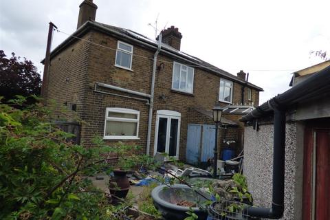 97 Ames Road, Swanscombe, DA10 0JF