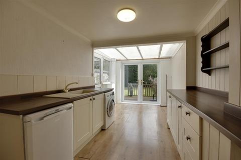 2 bedroom semi-detached bungalow for sale, Wrygarth Avenue, Brough