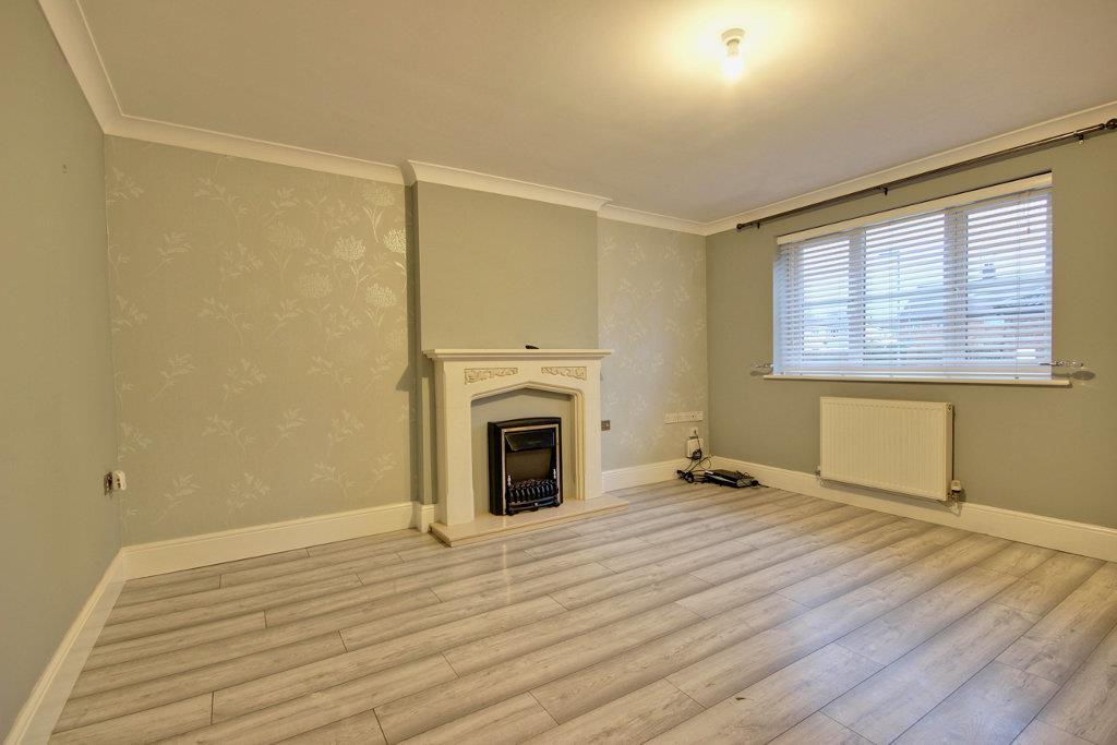 Ely Park, Hull 3 bed semidetached house for sale £180,000