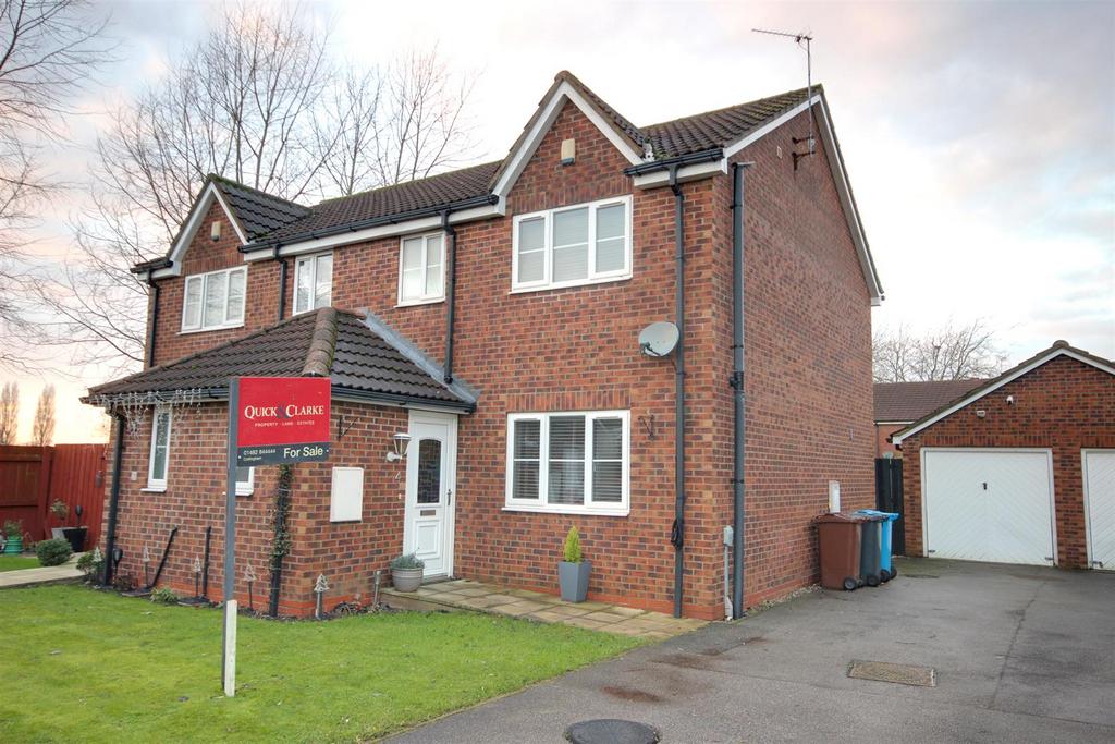 Ely Park, Hull 3 bed semidetached house for sale £180,000