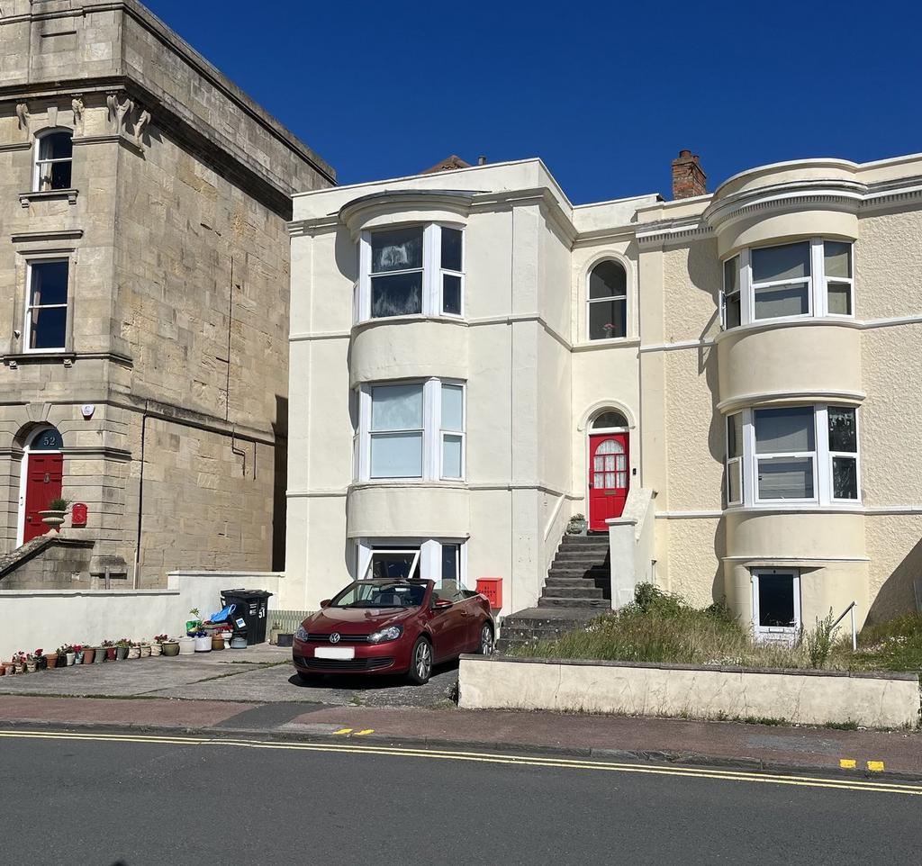 Esplanade, BurnhamonSea, TA8 4 bed for sale £284,950