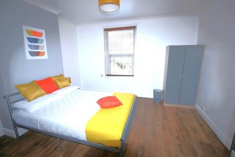 1 bedroom in a house share to rent, 128 Monks Road, Lincoln, Lincolnshire, LN2 5PH, United Kingdom