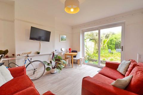 4 bedroom terraced house to rent - Monks Park Avenue, Horfield
