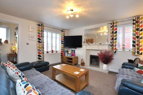 3 bedroom semi-detached house for sale, 31a Helredale Road, Whitby