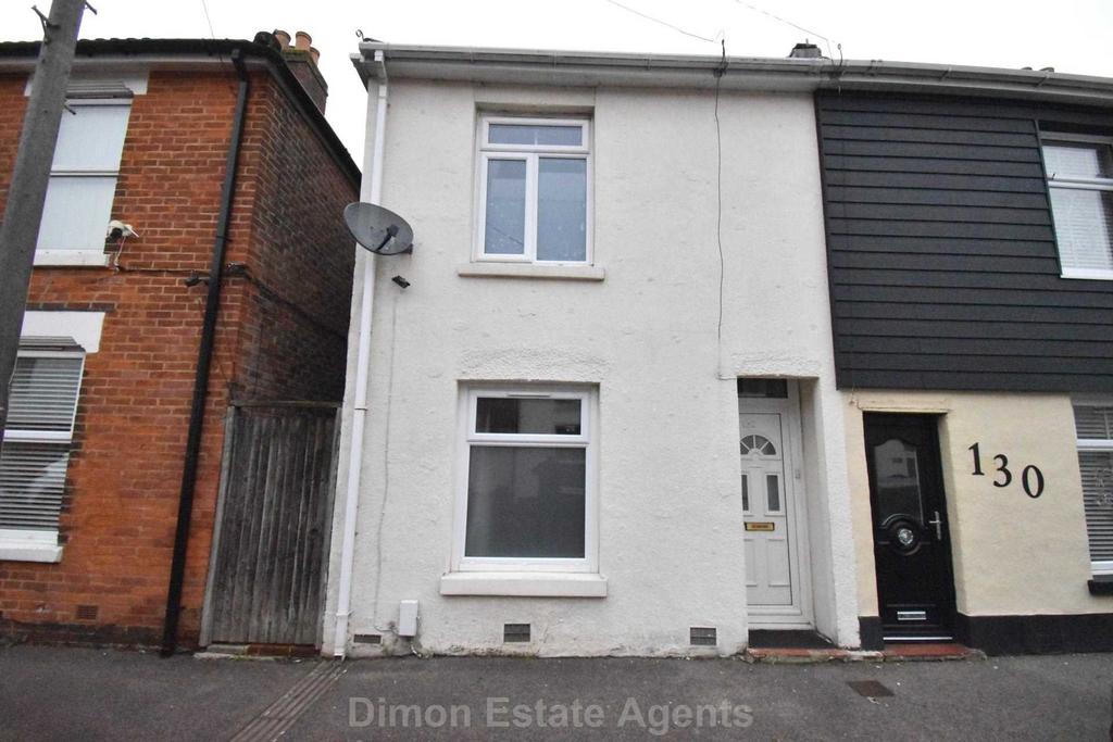 Leesland Road, Gosport 2 bed end of terrace house for sale £210,000
