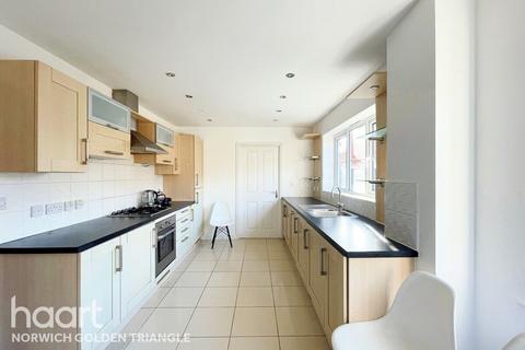4 bedroom detached house for sale - Peregrine Mews, Norwich
