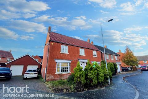 4 bedroom detached house for sale, Peregrine Mews, Norwich