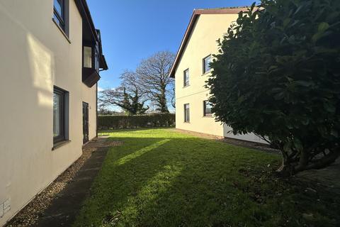 2 bedroom flat for sale, Clicketts Court, The Clicketts, Tenby, Pembrokeshire, SA70