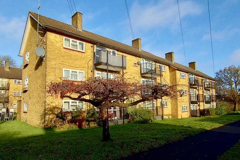 8 Broadfield Road, Hemel Hempstead, HP2 4DT