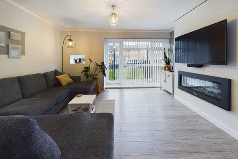 8 Broadfield Road, Hemel Hempstead, HP2 4DT