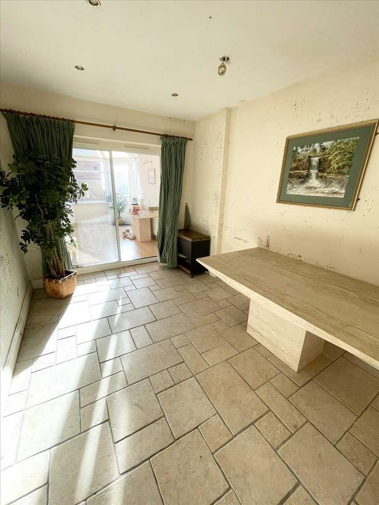 Breakfast room
