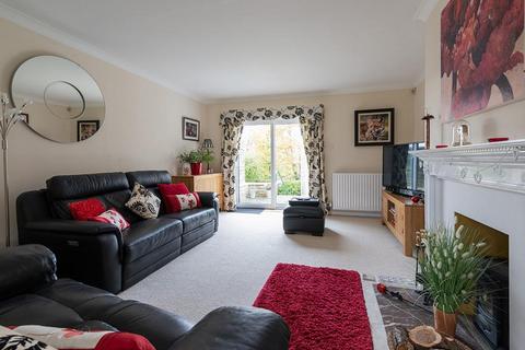 Foxholes Back Lane, Bradford Abbas, Sherborne, DT9 6SQ