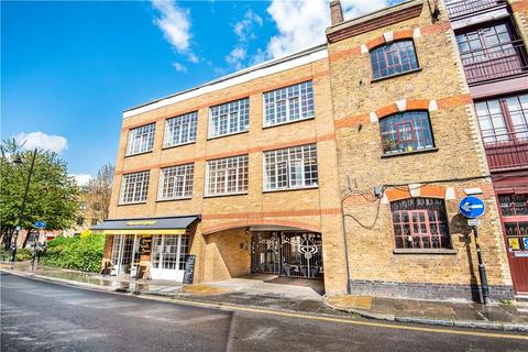 3 bedroom apartment to rent, Hatchers Mews, London, SE1