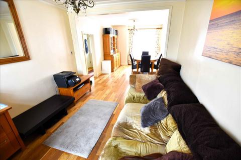 3 bedroom terraced house for sale, Danesbury Road, Feltham, Middlesex, TW13