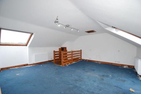 2 bedroom flat for sale - Main Street, Invergowrie DD2