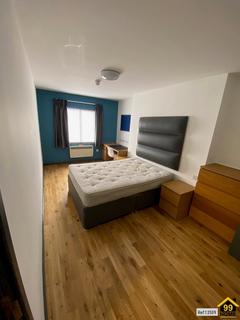3 bedroom apartment to rent - Seel Street, Liverpool, Merseyside, L1