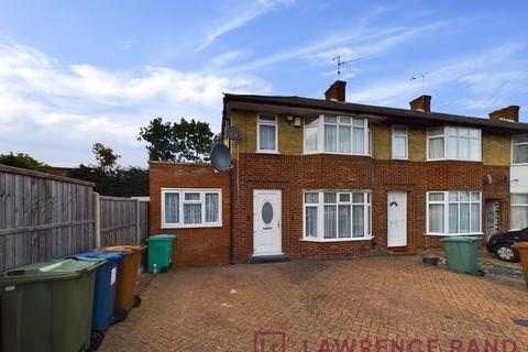 3 bedroom semi-detached house for sale, Wigton Gardens, Stanmore, HA7