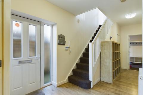 4 bedroom detached house to rent - Edgecumbe Street, HU5