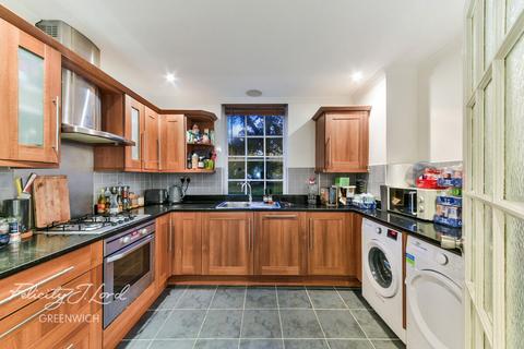 2 Point Close, London, SE10 8QS