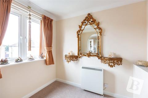 1 bedroom apartment for sale - Crammavill Street, Grays, Essex, RM16