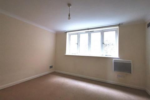 1 bedroom flat for sale - Snargate Street, Dover, CT17