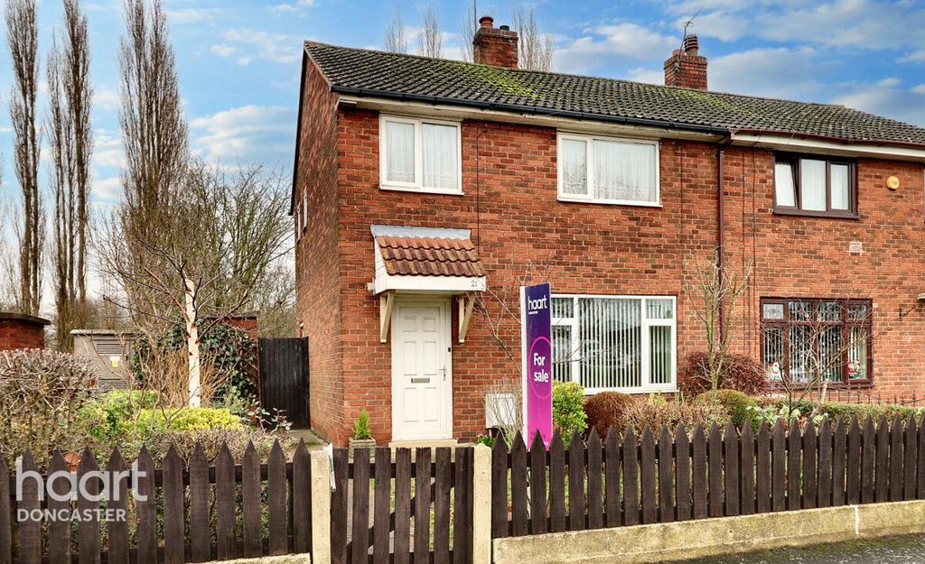 Chestnut Avenue, Stainforth, Doncaster 3 bed semidetached house for