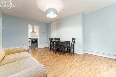 3 bedroom flat to rent, Horton Road, Brighton BN1