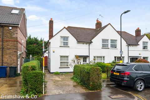 3 bedroom semi-detached house for sale, Norman Way, West Acton, W3
