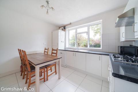 10 Ashbourne Road, London, W5 3ED