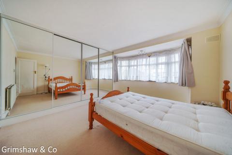 10 Ashbourne Road, London, W5 3ED