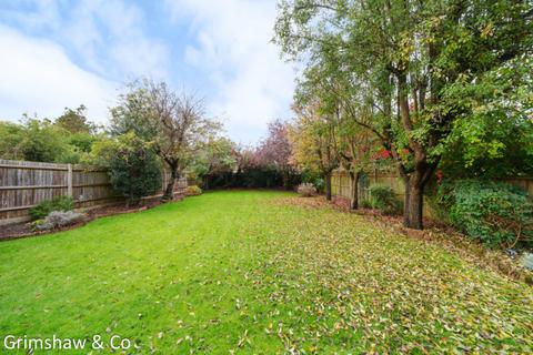 10 Ashbourne Road, London, W5 3ED