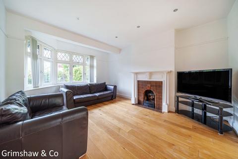 131 Princes Gardens, Acton, London, W3 0LR