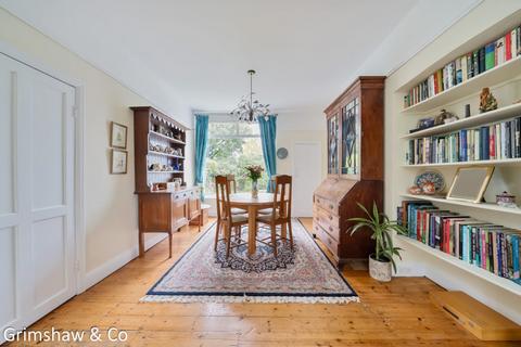 50 Brentham Way, London, W5 1BE